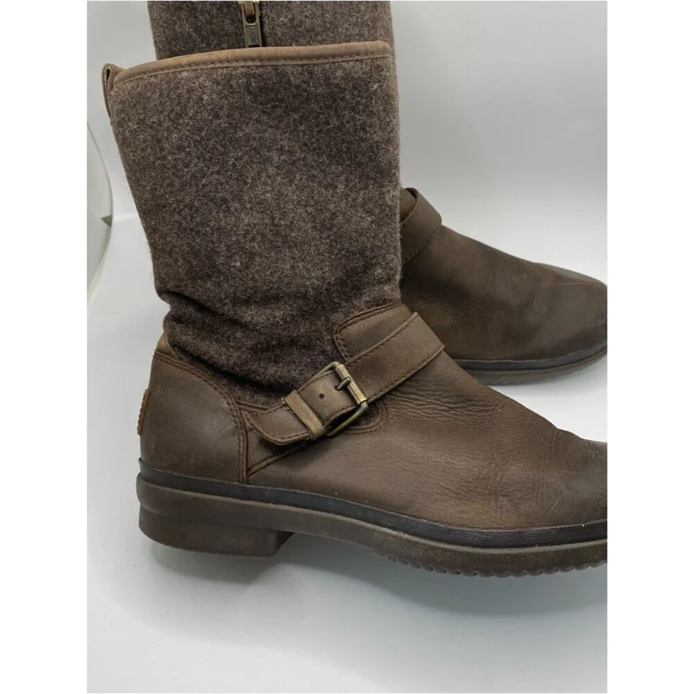 UGG Robbie Waterproof Leather Wool Winter Boots 8 Brown Buckle Gorpcore Cabincor